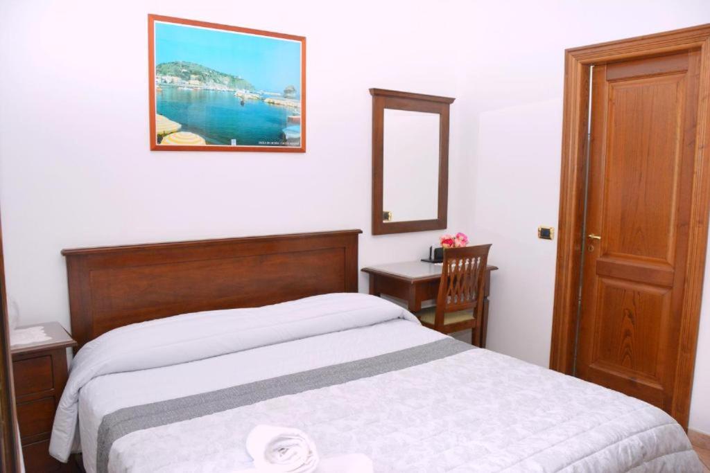 Agriturismo Il Pettirosso Аджерола Экстерьер фото